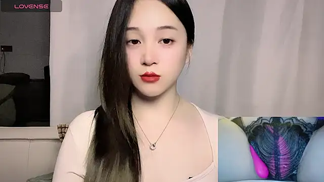 woaiqinqin Live XXX Chat