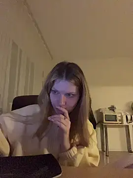 MaryHiggins Live XXX-chat