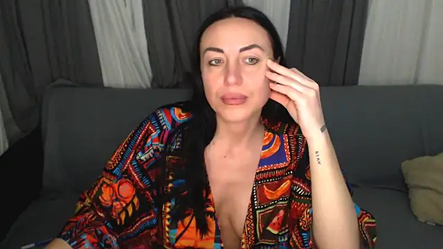 دردشة CloveLove الجنسية المباشرة