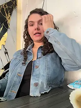 Eva_stark10 Adlı Modelin Canlı XXX Sohbeti