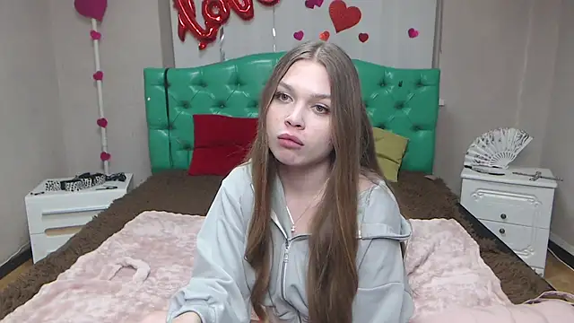 XXX chat uživo modela LaraPika