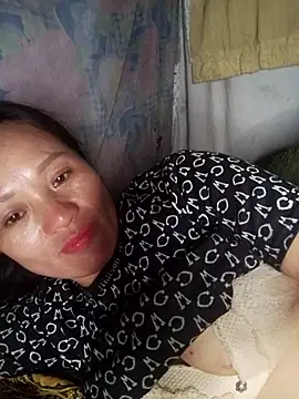 Piu_18 在線直播表演