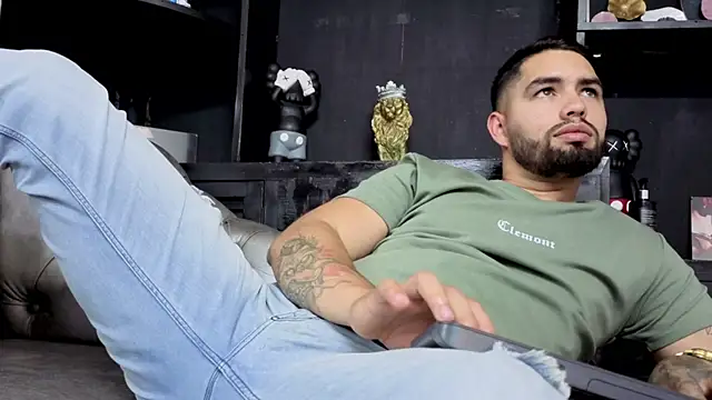 matteosantos live XXX chat