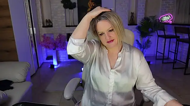 MariemLui élő XXX-chatje