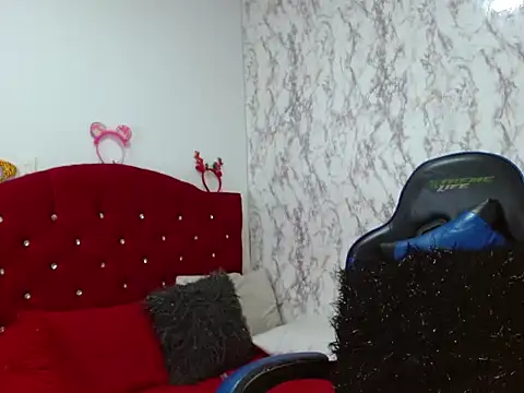 Ailanys_Miller Webcam Show