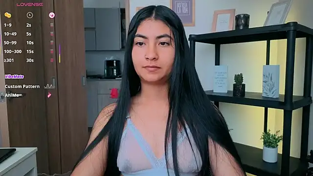 Estefania_A Chat XXX live