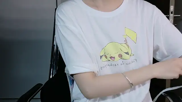 Pertunjukan Kamera Web Blu3Moon-