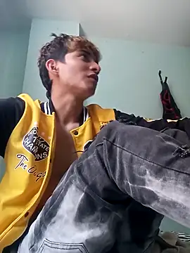 Pokazy przed kamerką – Andy_Kein