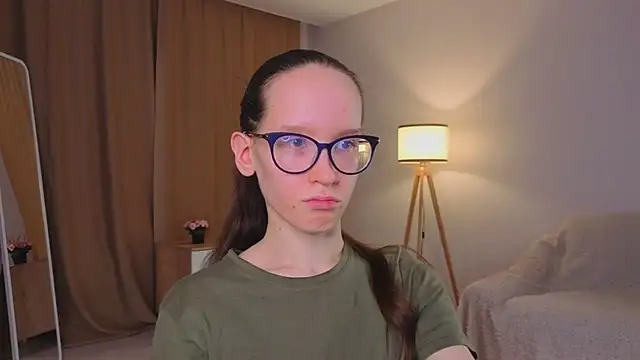 BettyBrowni: απευθείας συνομιλία ΧΧΧ