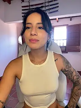 Chatroom XXX en direct de Ale_Lewis