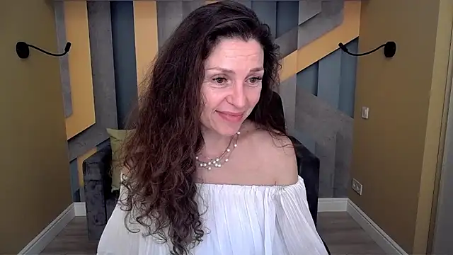 EllaLong 现场XXX聊天