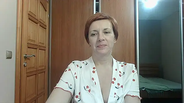 LoraLoraMay Show Webcam