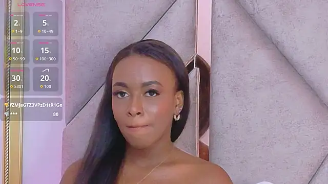 Sally-Noan Live XXX chat