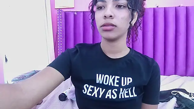 Živý XXX chat littleebonny