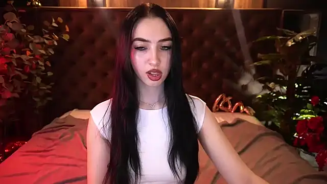 دردشة WildKittenX_ الجنسية المباشرة