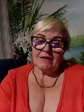 VioletSweet5566: διαδικτυακό σόου στην κάμερα