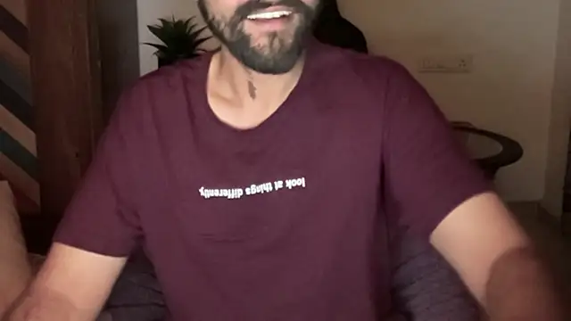 MakeMeAwareAah's Live XXX Chat