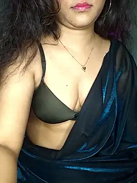 Saumyy élő XXX-chatje