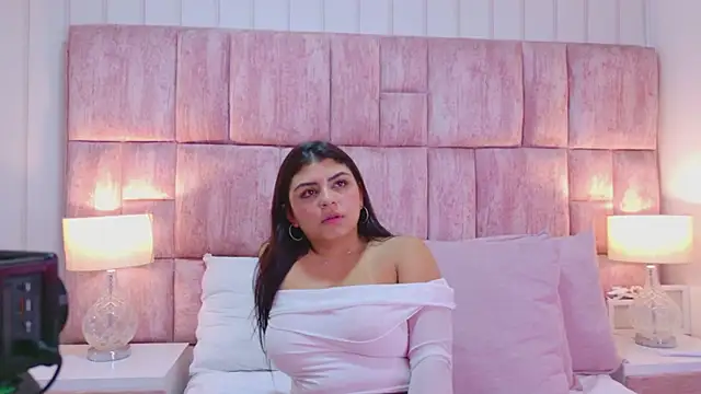 EmmaLeens Live XXX Chat