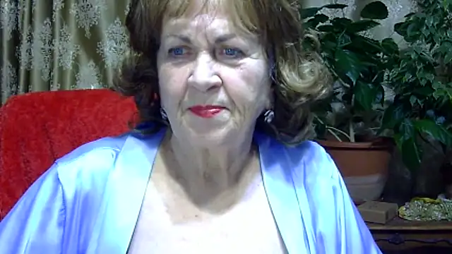 Emma52610's Live XXX Chat