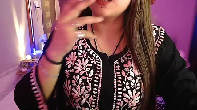 Mitikaa Obrolan Langsung XXX