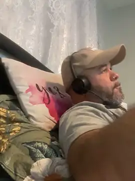 Cristian-Brayan: απευθείας συνομιλία ΧΧΧ