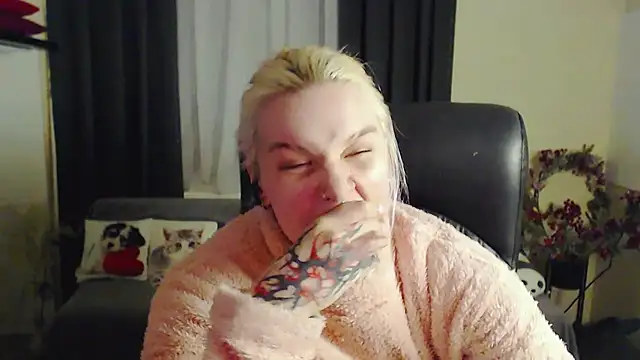 Hot_Blonda Live XXX-chat