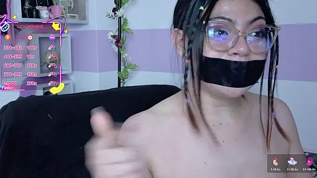 Chat XXX en directo de Catwhite_