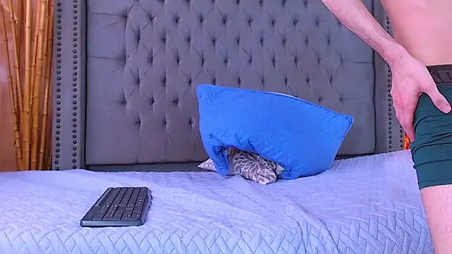 Luke_Carter live XXX chat