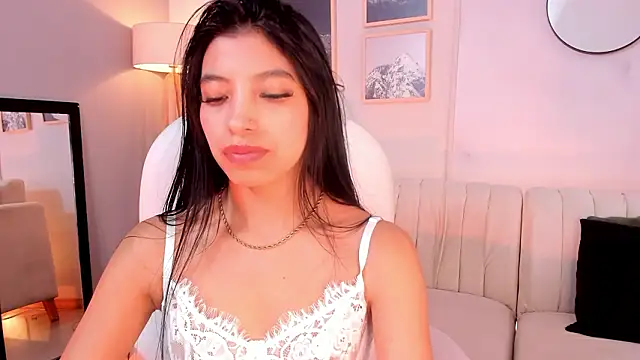 Tiffany_Low Live XXX Chat