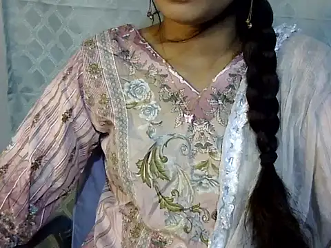 Chat XXX en directo de Shab_M