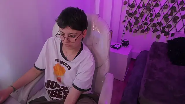 Nathaly_ds' Live XXX Chat