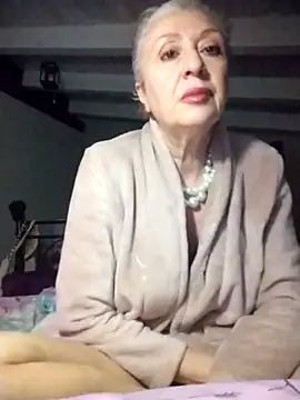 divinaerotica Chat XXX in diretta