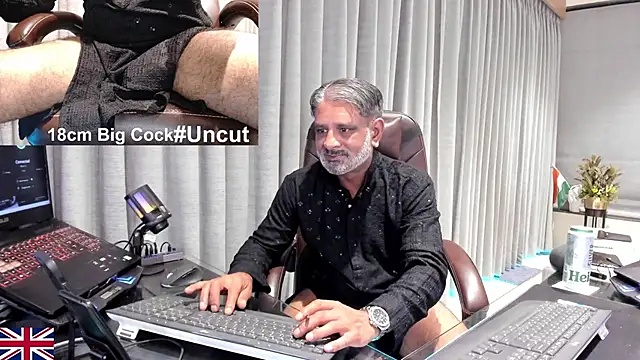 OnlineBossUK – Naživo XXX chat