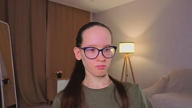 XXX chat uživo modela BettyBrowni