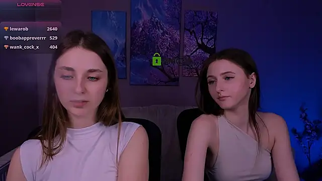 XXX chat uživo modela nekky_mouse