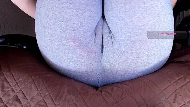 Cameltoe_squirt_inPantsのライブXXXチャット