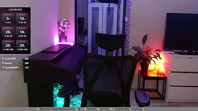 แชท XXX สดของ __Leyla__