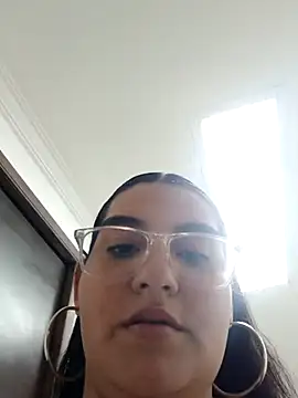 Show modela kendra_crow_ na web-kameri