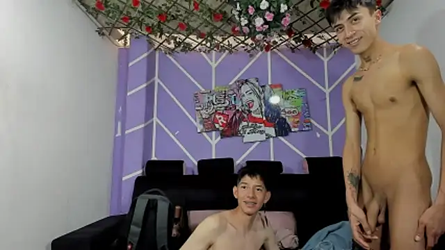 Chat XXX en directo de heyy_noah11