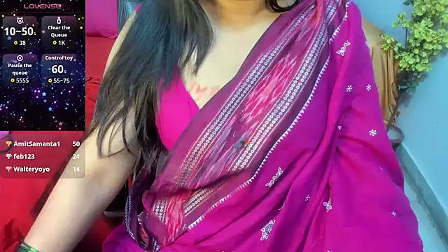 Chat +18 de YourKittuu ao vivo