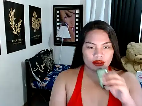 แชท XXX สดของ TSbrianaHugeCock