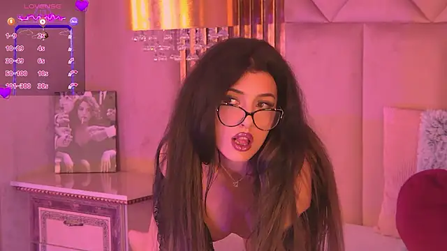 HeidiKendal: онлайн-секс-чат