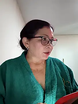 marfil_milf 网络视讯表演