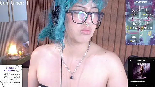 Chat +18 de Eli666uwu ao vivo