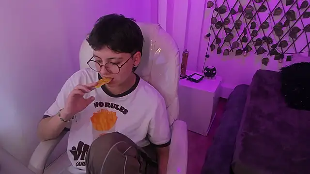 Czat XXX na żywo – Nathaly_ds