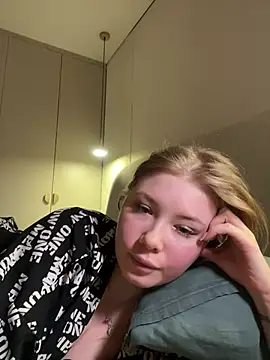 _Leya_'s Live XXX Chat