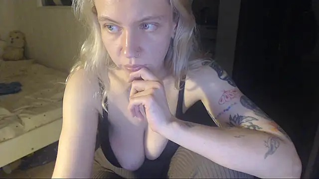 Chat +18 de amanda_kiss_kiss ao vivo