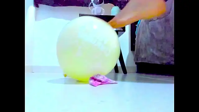 Chatroom XXX en direct de amareto_queen