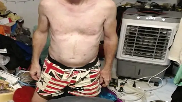 1CuteAndSexy69 – Live XXX-chat